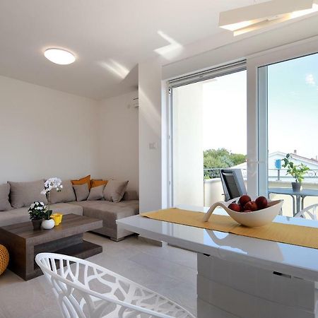 Apartmani Judita Pinezici  Bagian luar foto