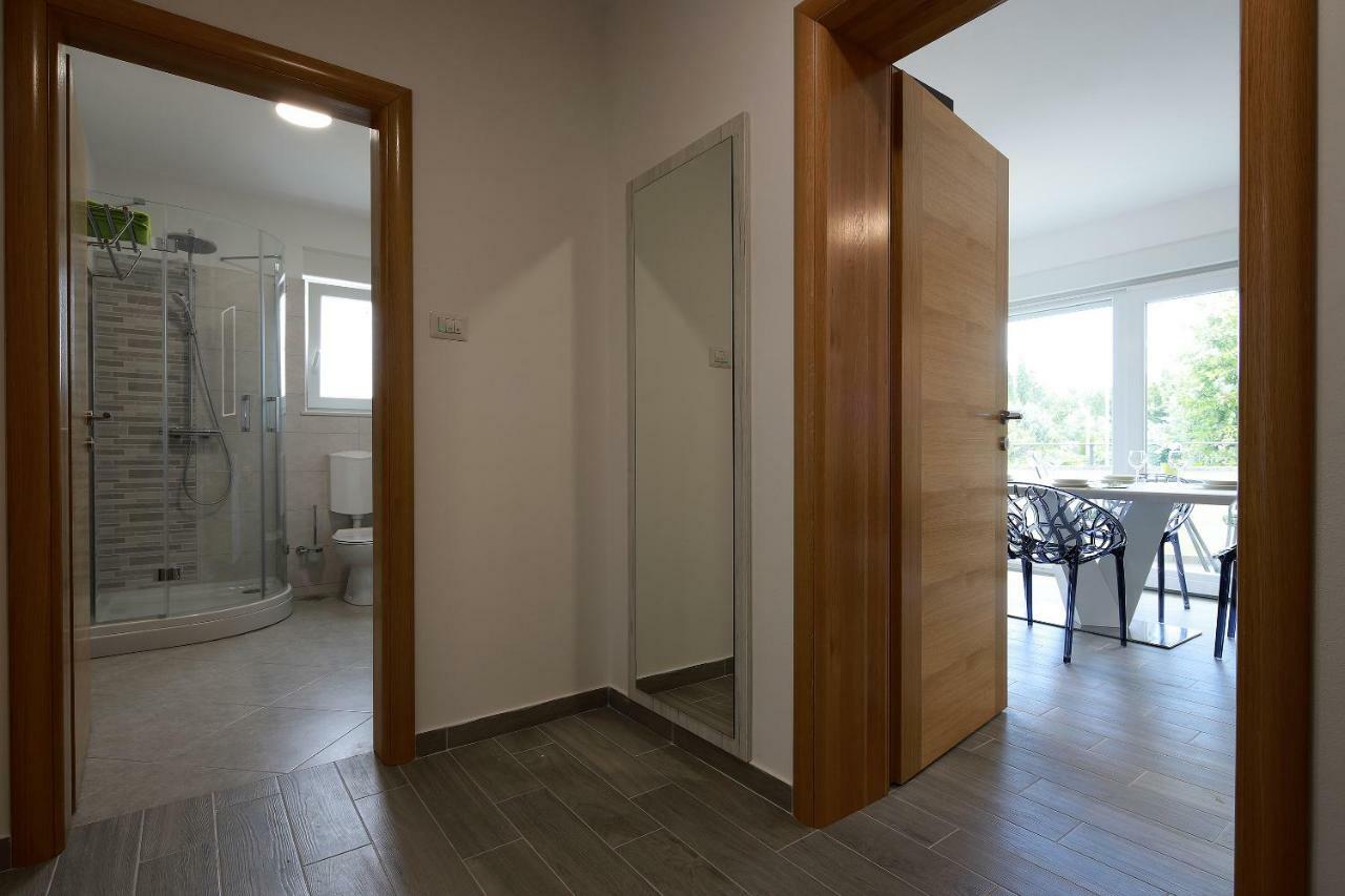 Apartmani Judita Pinezici  Bagian luar foto