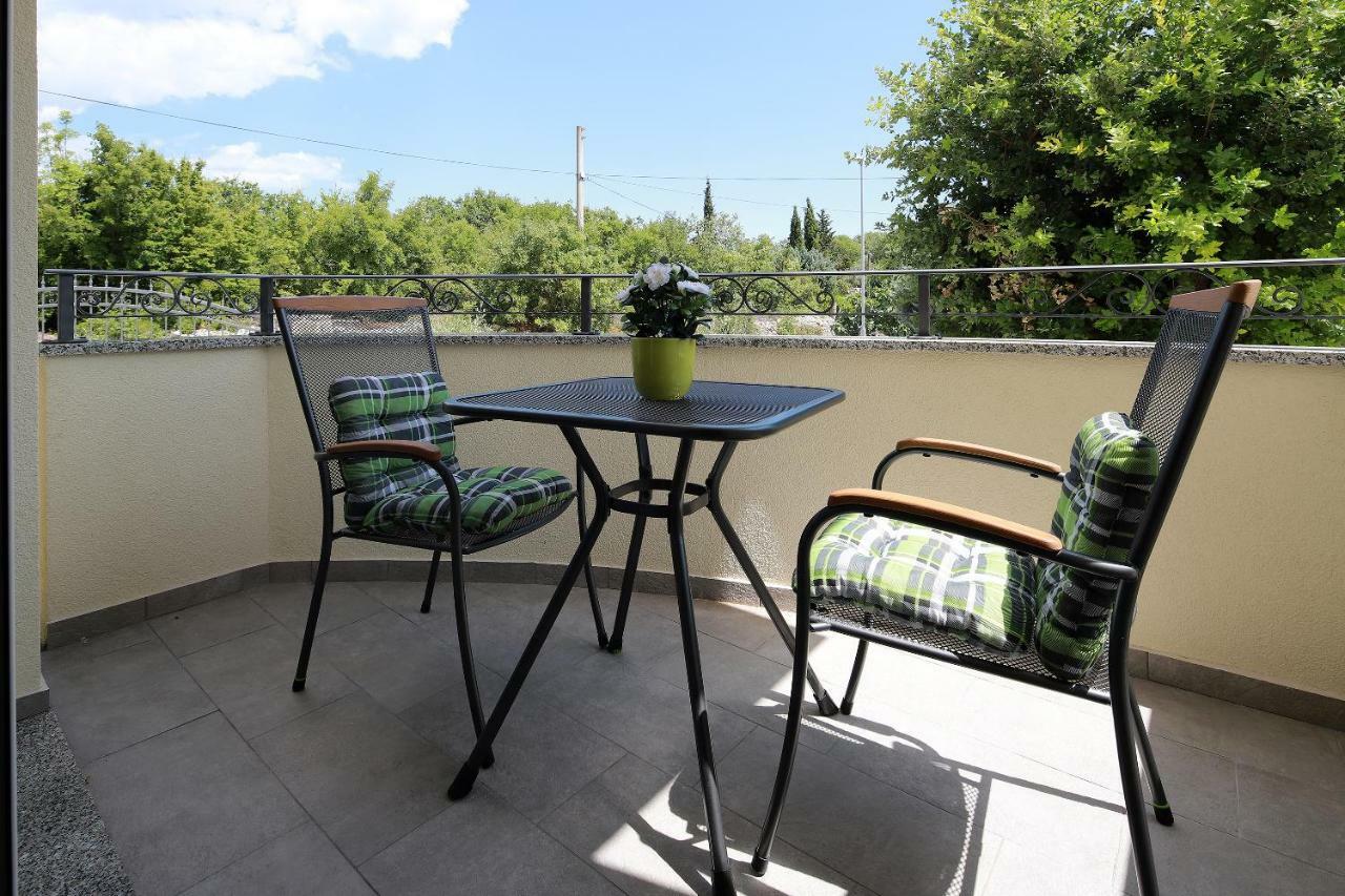 Apartmani Judita Pinezici  Bagian luar foto