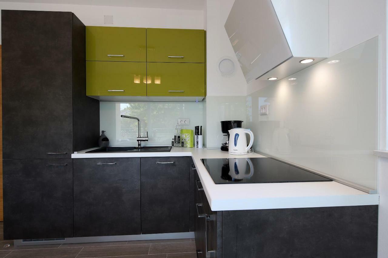 Apartmani Judita Pinezici  Bagian luar foto